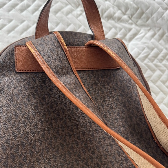 Michael Kors Erin Large Backpack Acorn Trim Brown Signature Logo Print Canvas - Picture 11 of 16
